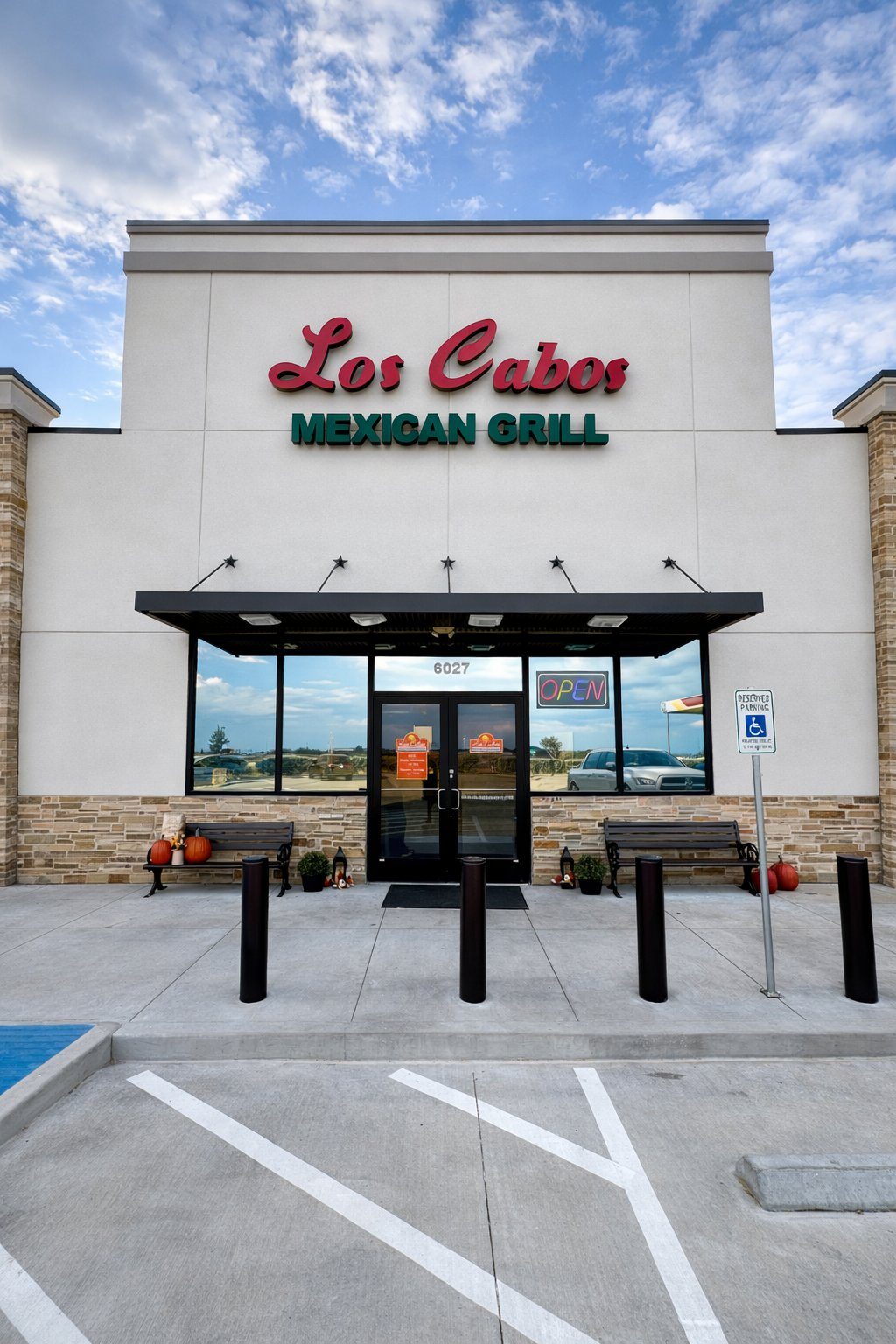 Los Cabos Mexican Grill storefront on FM 3538 in Sealy, Texas with the red Los Cabos sign